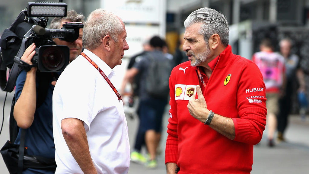 Ferrari-Teamchef Maurizio Arrivabene (r.) hat sich beruhigt Ferrari-Teamchef Maurizio Arrivabene (r.) hat sich beruhigt