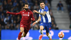 Alex Telles (r.) spielte sich in den Fokus mehrerer Top-Klubs