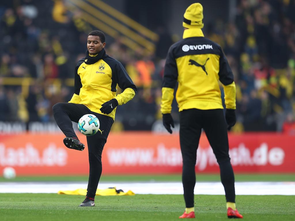 Akanji (li.) darf nicht in der Europa League mitwirken Akanji (li.) darf nicht in der Europa League mitwirken