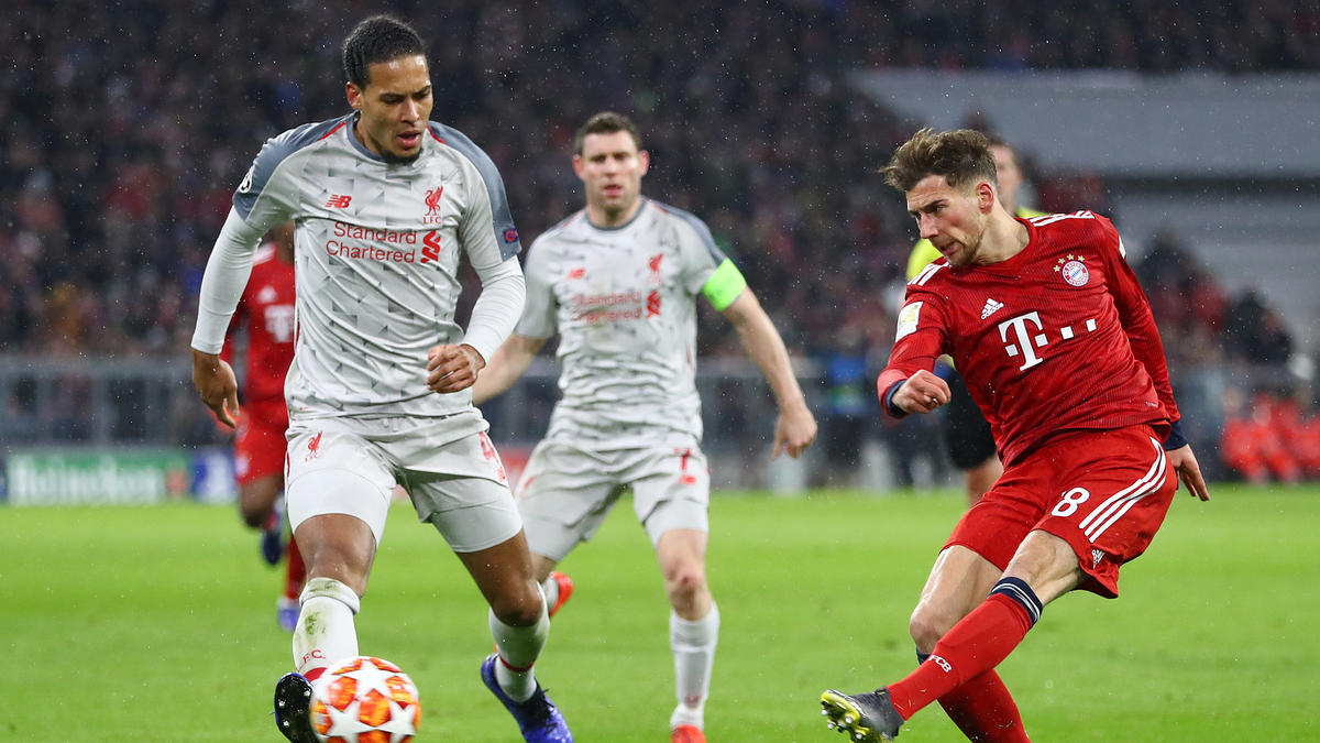 Virgil van Dijk und der FC Liverpool besiegten den FC Bayern im Achtelfinale Virgil van Dijk und der FC Liverpool besiegten den FC Bayern im Achtelfinale