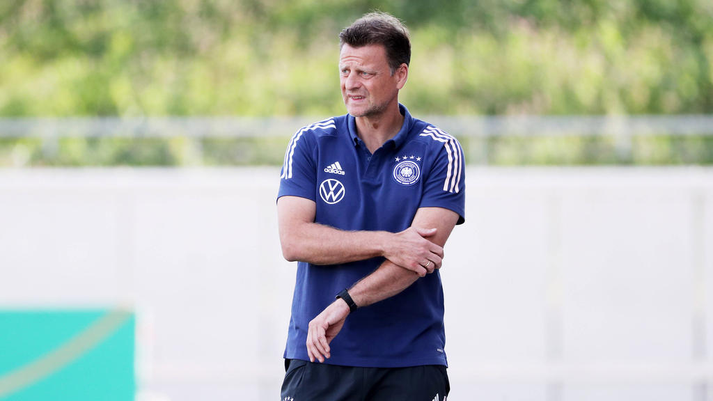Wird als neuer U21-Coach gehandelt: Ex-BVB-Profi Christian Wörns