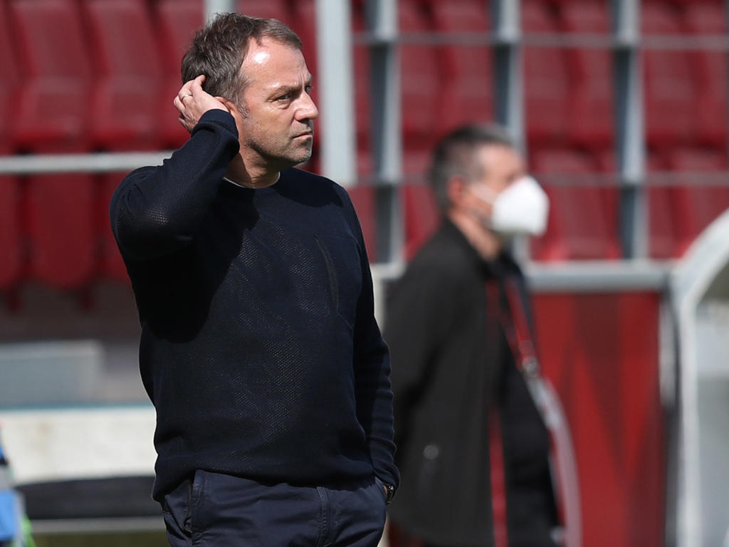 Bayern-Trainer Flick konnte die Niederlage nur schwer verdauen Bayern-Trainer Flick konnte die Niederlage nur schwer verdauen