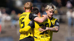Niklas Jessen (r.) hat dem BVB den Rücken gekehrt