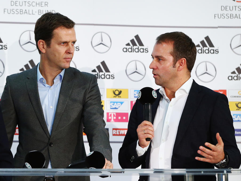 Oliver Bierhoff (l.) will eine Neu-Definition des Posten des DFB-Sportdirektors