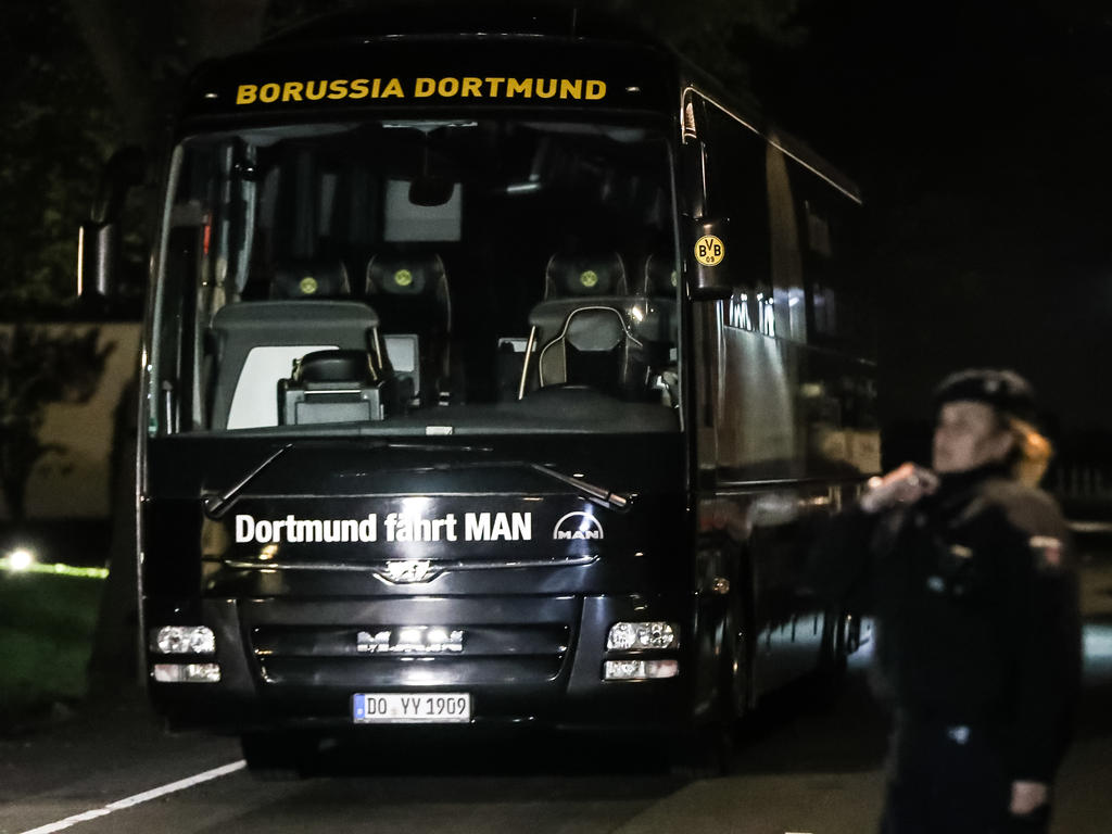 Der Mannschaftsbus war am Weg in das Stadion von Dortmund