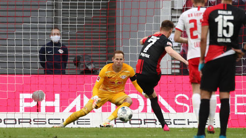 Hertha trifft per Elfer zum Ausgleich!