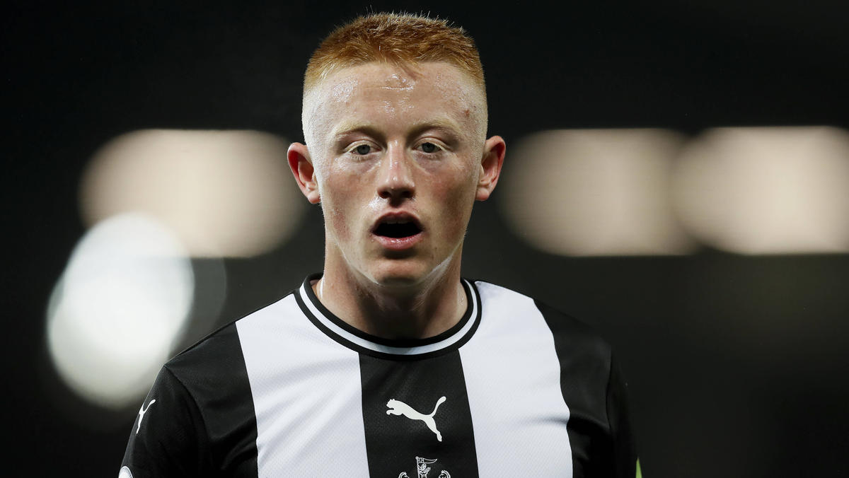 Matthew Longstaff soll das Interesse des FC Schalke 04 geweckt haben Matthew Longstaff soll das Interesse des FC Schalke 04 geweckt haben