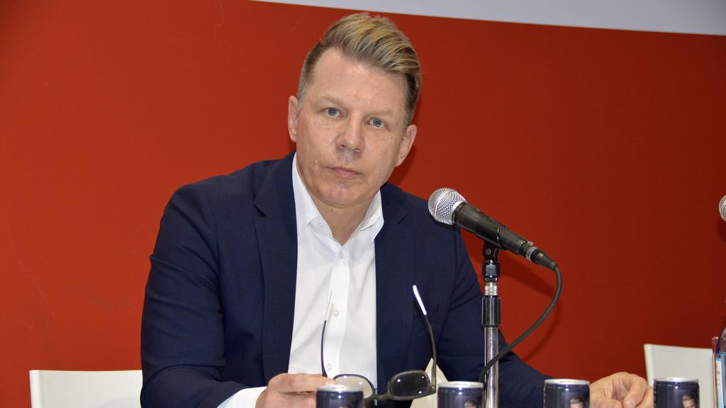 2 Bundesliga News Wahl Verloren Kahn Bruder Wird Nicht Ksc Boss