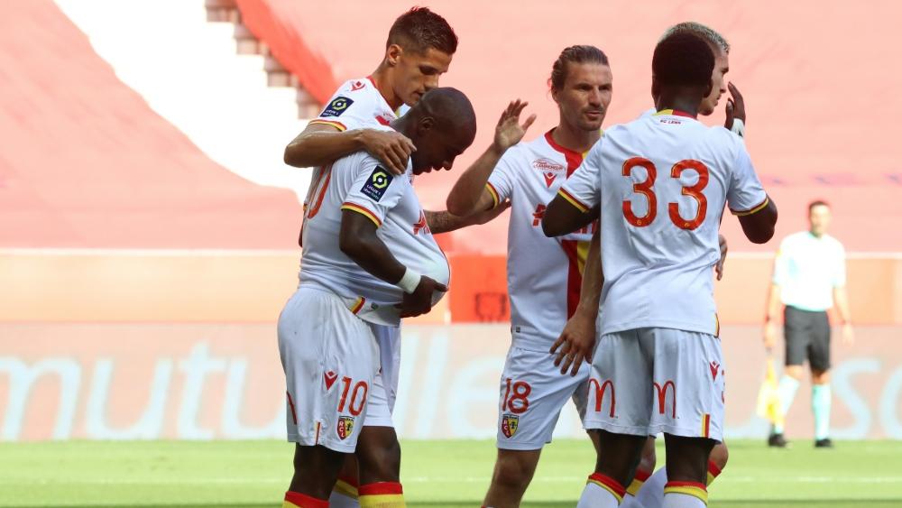 Beim RC Lens gibt es elf infizierte Personen Beim RC Lens gibt es elf infizierte Personen