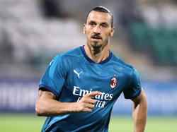 Zlatan promete regresar a los campos todavía más fuerte.