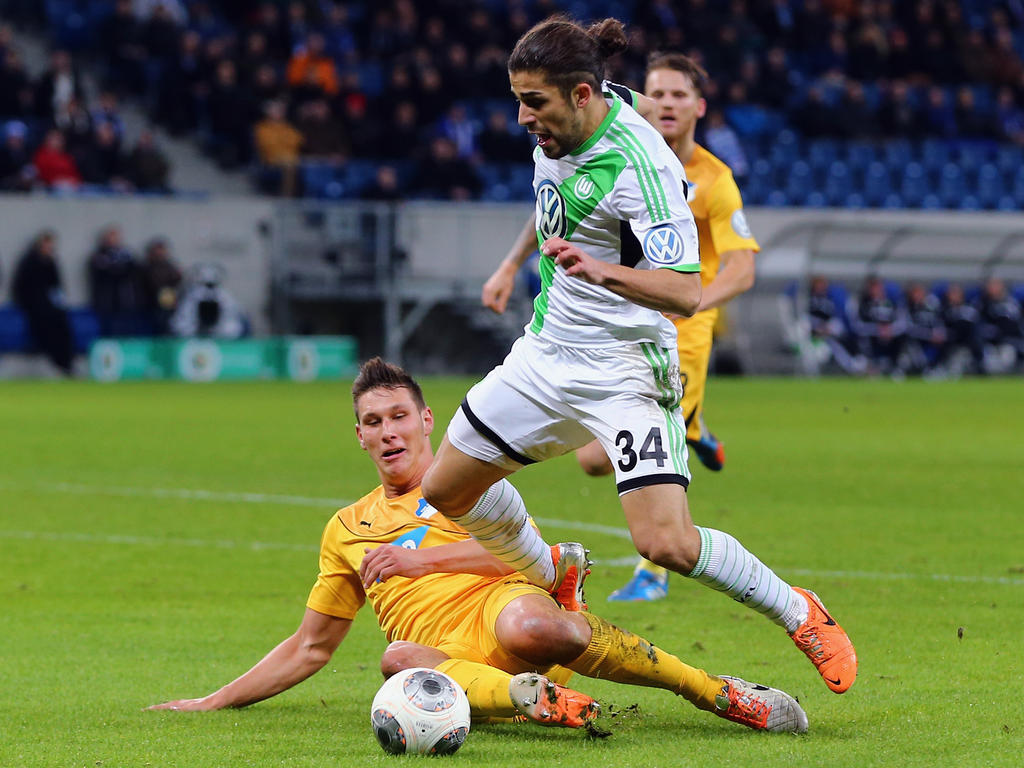 Niklas Süle foult Ricardo Rodriguez und verursacht den zweiten Elfer Niklas Süle foult Ricardo Rodriguez und verursacht den zweiten Elfer