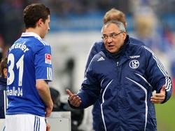 Felix Magath (r.) hat Julian Draxler in der Saison 2010/2011 zum Durchbruch verholfen