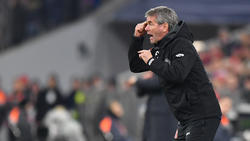 Friedhelm Funkel hadert mit der Niederlage gegen Mainz