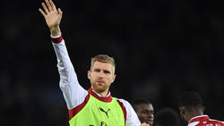 Per Mertesacker assistiert Arsenal-Interimstrainer Freddie Ljungberg