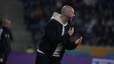 Christian Ilzer will auf St. Pauli wichtige Punkte im Abstiegskampf einfahren