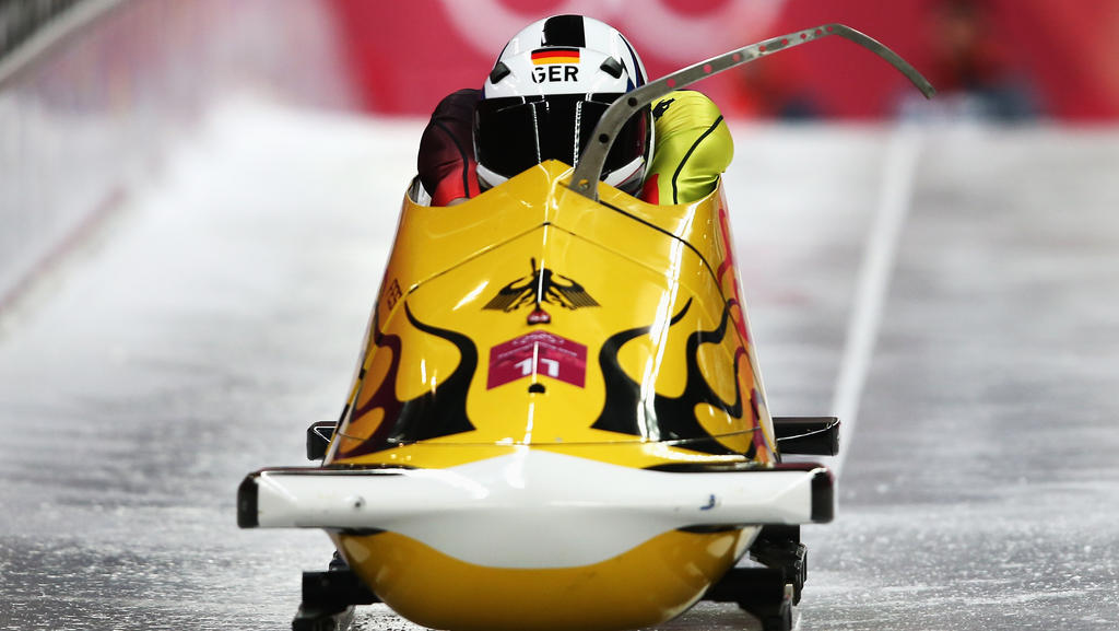 Nico Walther ist zum dritten Mal deutscher Meister im Zweier-Bob Nico Walther ist zum dritten Mal deutscher Meister im Zweier-Bob