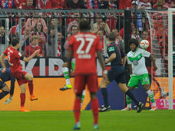 Dante (r.) erlebte mit dem VfL Wolfsburg einen bitteren Abend