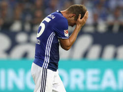 Klaas-Jan Huntelaar könnte gegen Gladbach zum Zuschauen verdammt sein