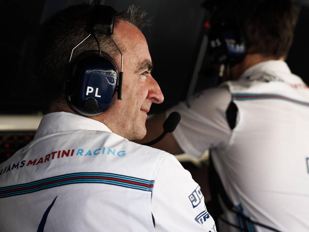 Paddy Lowe sah seine Boliden erneut hinterherfahren Paddy Lowe sah seine Boliden erneut hinterherfahren