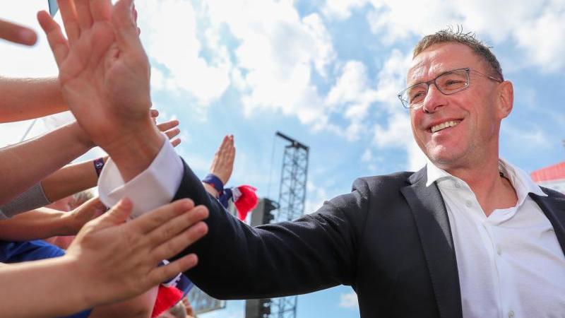Ralf Rangnick könnte bald beim AC Mailand aufschlagen Ralf Rangnick könnte bald beim AC Mailand aufschlagen