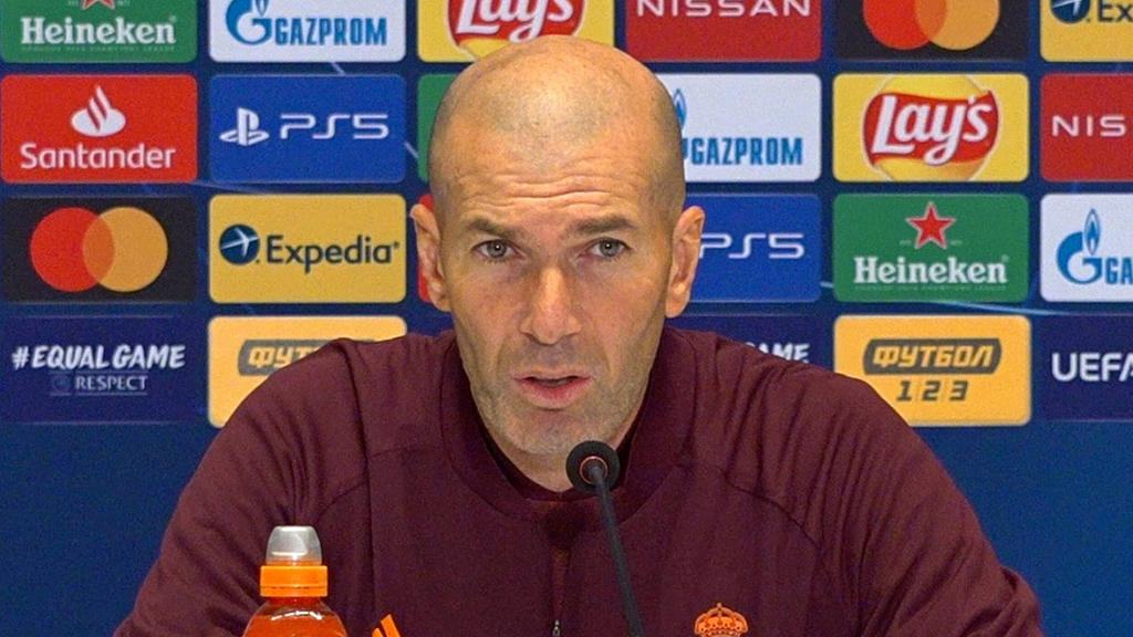 Trotz der schwacher Ergebnisse bleibt Zinédine Zidane Trainer von Real Madrid