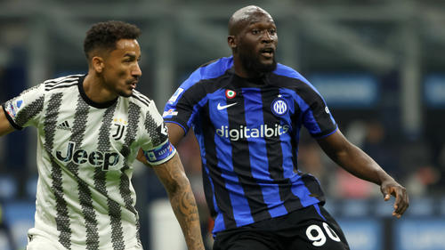 Zieht es Romelu Lukaku (r.) zum FC Bayern?
