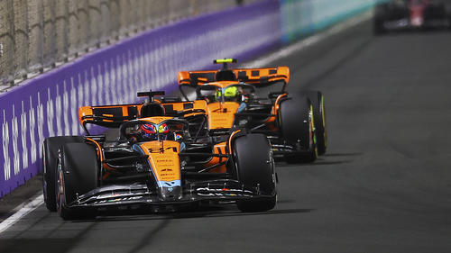 Die McLaren-Piloten Lando Norris und Oscar Piastri in Saudi-Arabien