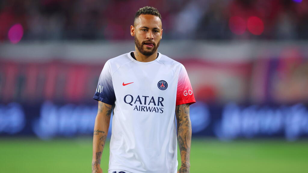 Neymar war im Jahr 2017 für 222 Millionen Euro nach Paris gewechselt