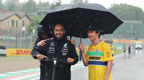Lewis Hamilton kann sich Andrea Kimi Antonelli als seinen Nachfolger bei Mercedes vorstellen