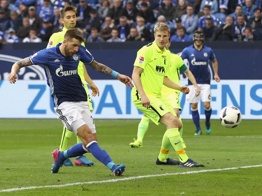 Guido Burgstaller schoss den FC Schalke zum Heimsieg gegen den FC Augsburg