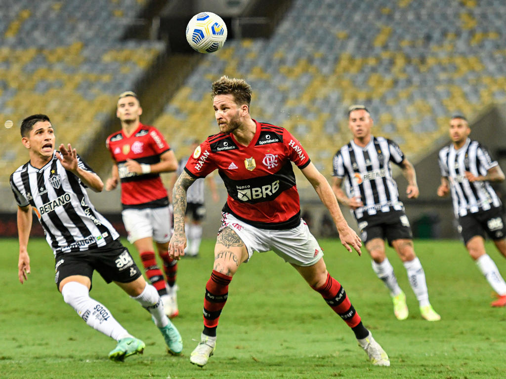 Série A » Noticias » Flamengo sigue soñando con el Brasileirao tras vencer