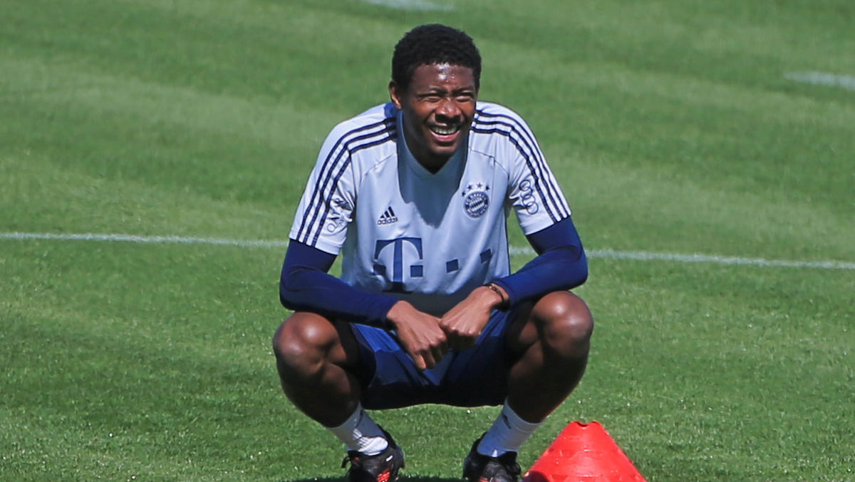 Bleibt David Alaba (r.) beim FC Bayern? Bleibt David Alaba (r.) beim FC Bayern?