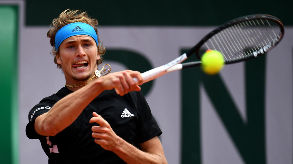 Alexander Zverev ist beim ATP-Turnier in Stuttgart vorzeitig ausgeschieden Alexander Zverev ist beim ATP-Turnier in Stuttgart vorzeitig ausgeschieden