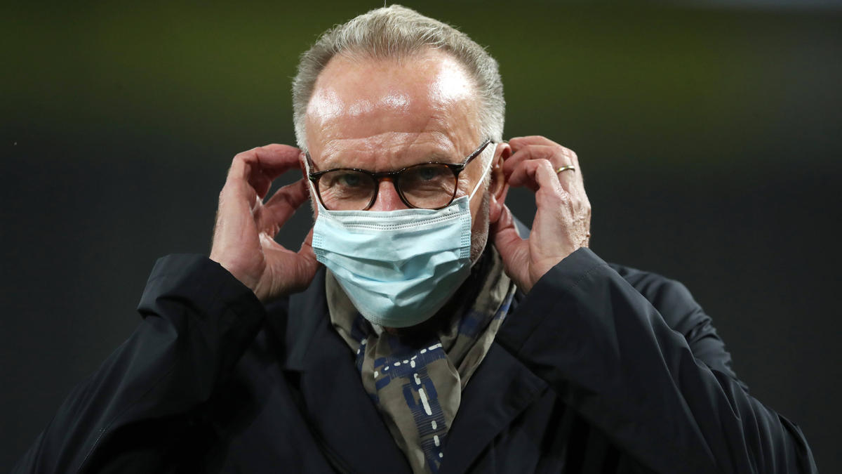 Karl-Heinz Rummenigge verrät, dass die EM womöglich doch nicht wie geplant stattfindet Karl-Heinz Rummenigge verrät, dass die EM womöglich doch nicht wie geplant stattfindet