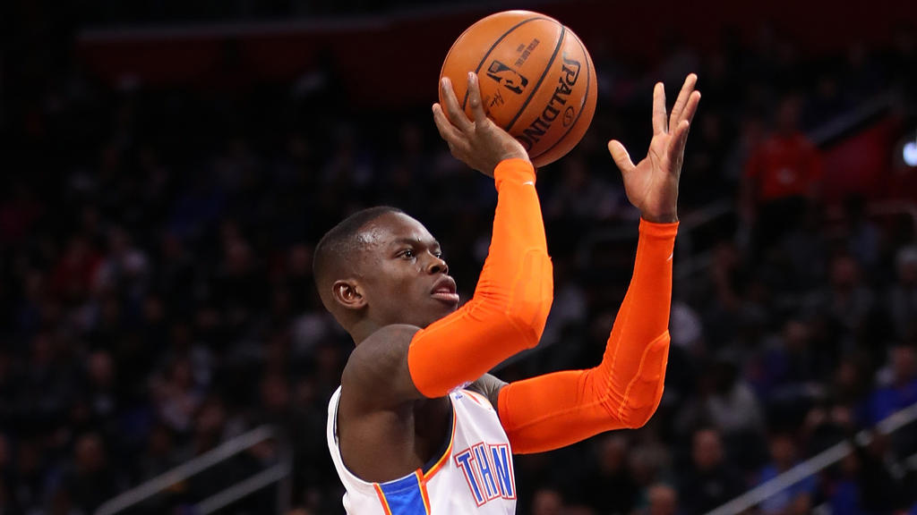 Dennis Schröder überzeugte mit zwölf Punkten, neun Rebounds und sechs Assists Dennis Schröder überzeugte mit zwölf Punkten, neun Rebounds und sechs Assists