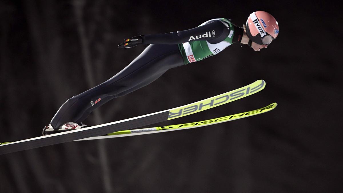 Die deutschen Skispringer holten Silber im Teamspringen der Skiflug-WM Die deutschen Skispringer holten Silber im Teamspringen der Skiflug-WM