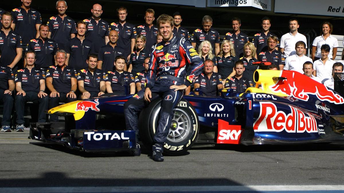 Formel 1: Vettel fuhr zuletzt in seinem Weltmeister-Red-Bull von 2011 (Archivild)