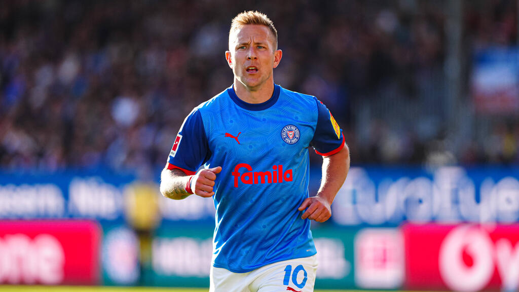 Lewis Holtby will mit Holstein Kiel den BVB stürzen Lewis Holtby will mit Holstein Kiel den BVB stürzen