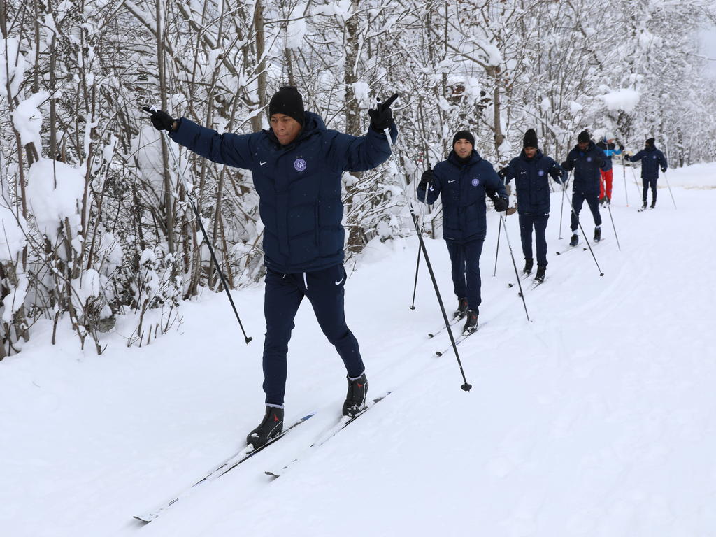 Vor allem Austria Wiens Südamerikaner haben im Schnee ihren Spaß. © FK Austria Wien/Köhler