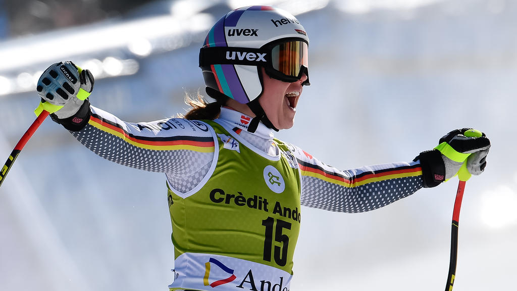 Viktoria Rebensburg fuhr beim Weltcup-Finale auf Rang eins Viktoria Rebensburg fuhr beim Weltcup-Finale auf Rang eins