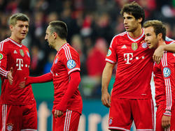 Toni Kroos (li.) im Trikot des FC Bayern München