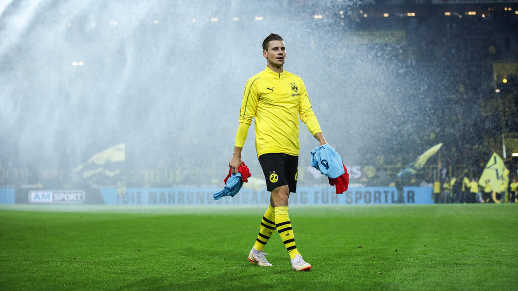 Lukasz Piszczek könnte dem BVB gegen Eintracht Frankfurt fehlen Lukasz Piszczek könnte dem BVB gegen Eintracht Frankfurt fehlen