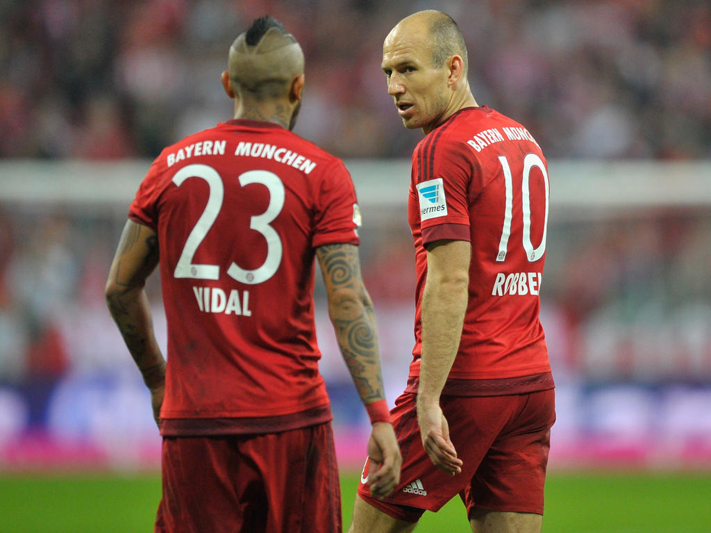 Fehlten beim Training: Arturo Vidal und Arjen Robben (r.)