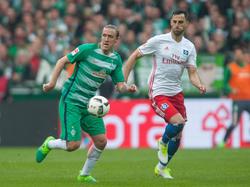 Hofft auf den Hamburger Klassenerhalt: Max Kruse (l.)