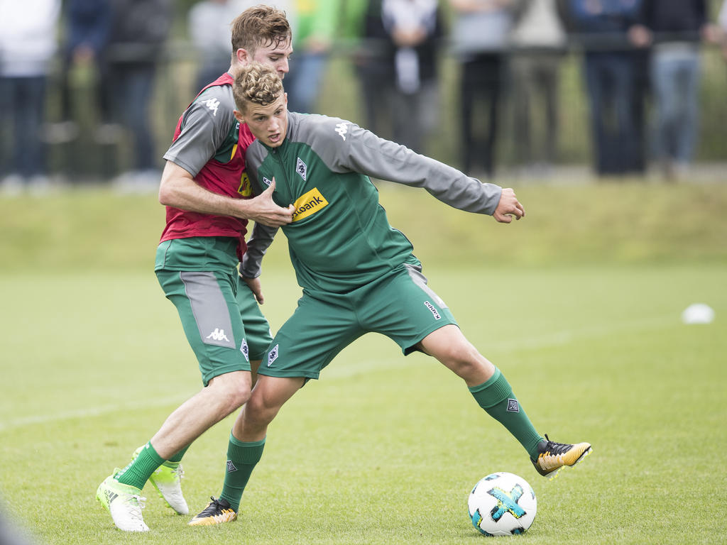 Cuisance (r.) traf beim 2:2 im Test gegen Eupen für Mönchengladbach