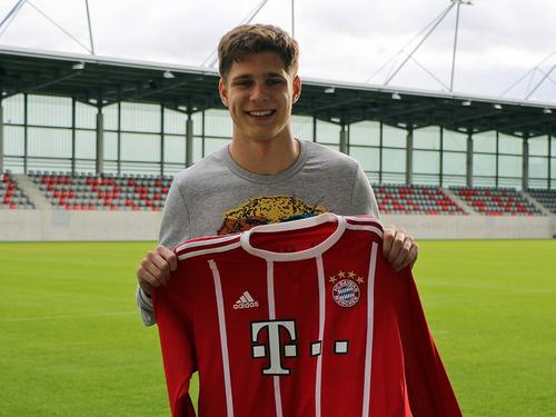 Louis Poznanski spielt ab sofort beim FC Bayern München (Bildquelle: Twitter @FCBjuniorteam)