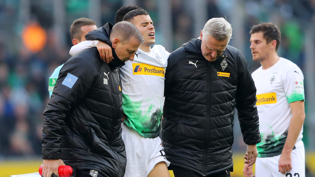 László Bénes verletzte sich beim Spiel gegen Bremen