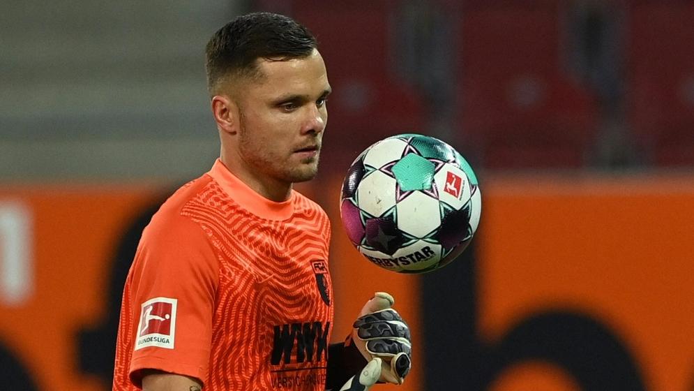 Rafal Gikiewicz vom FC Augsburg kritisiert sein Team