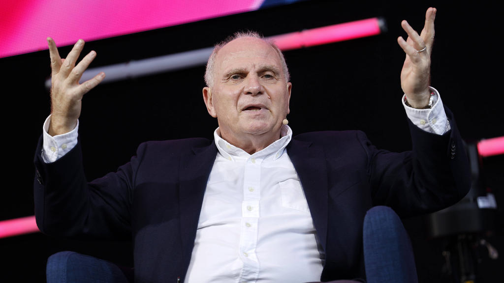 Uli Hoeneß ist Ehrenpräsident des FC Bayern Uli Hoeneß ist Ehrenpräsident des FC Bayern