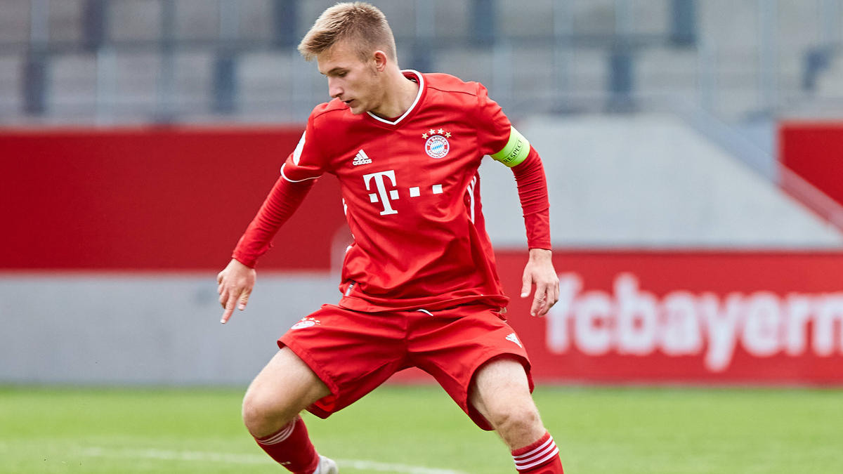 Torben Rhein hat beim FC Bayern verlängert Torben Rhein hat beim FC Bayern verlängert